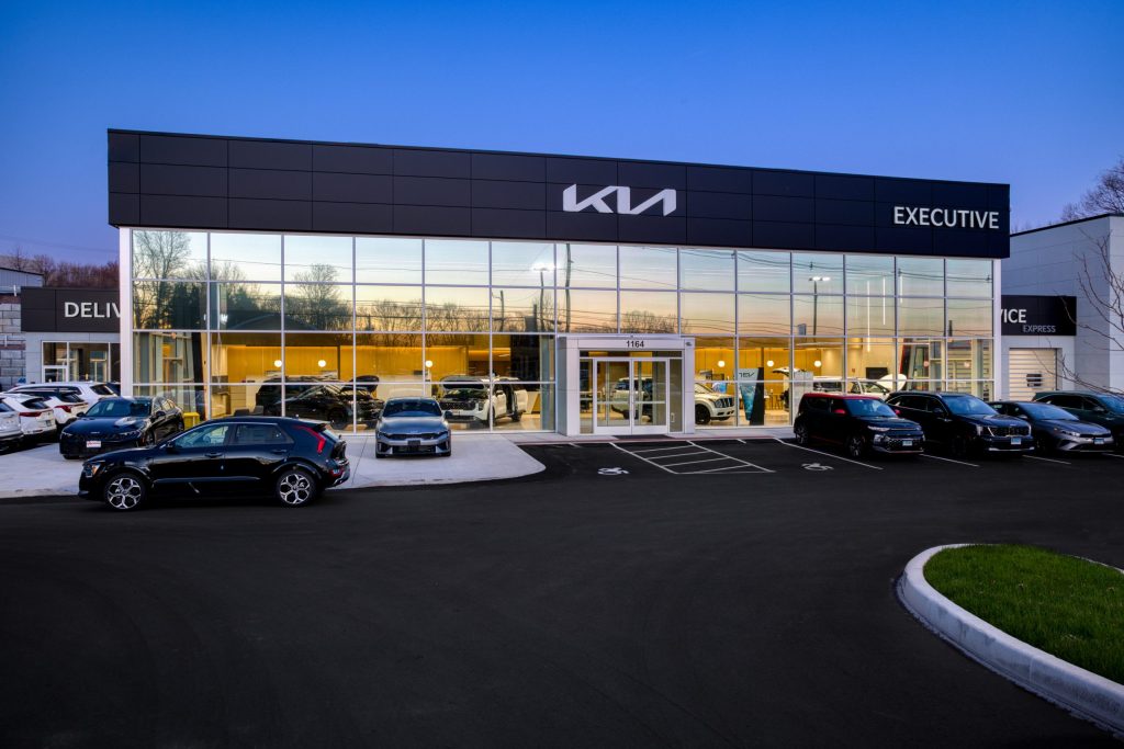 Executive Kia